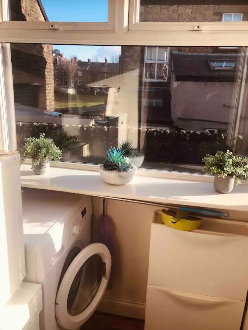 Boutique Cottage In The Heart Of Buxton Town Екстер'єр фото